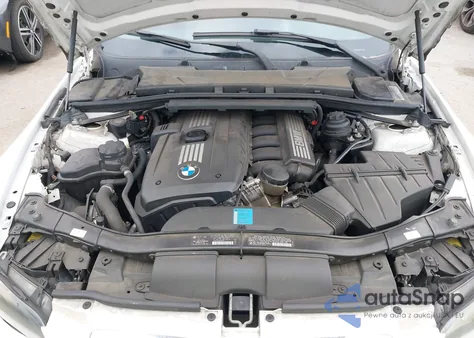 2010 BMW 328I из США, поврежденный, VIN WBAWV1C52AP123751